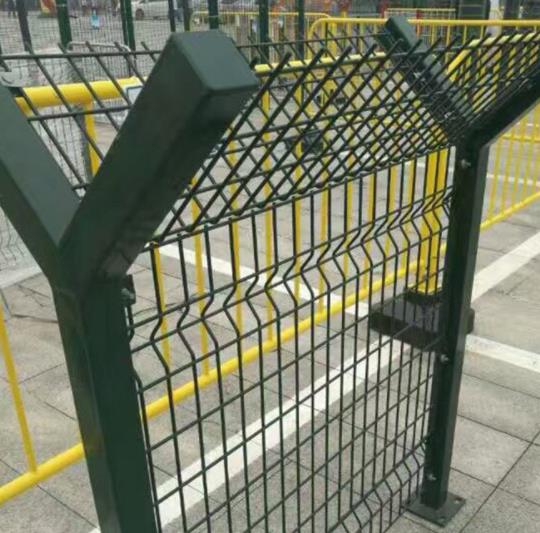 南涧机场护栏网